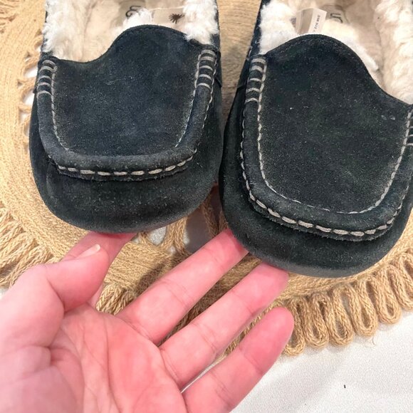 UGG Ansley Water-Resistant Suede Wool Lined Moccasin Slippers Size 8 Black - Picture 7 of 13